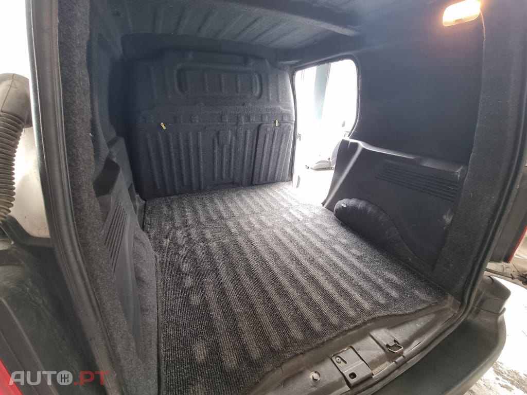 Peugeot Partner 1.6 BlueHDi L1 Premium 3L