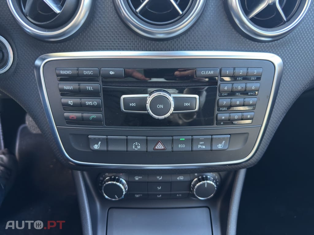 Mercedes-Benz A 180 7G-DCT Urban