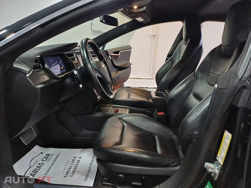Tesla Model S P85D