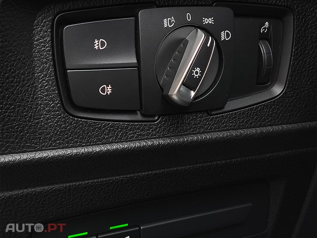 BMW 120 Sport Line — fotografia 13