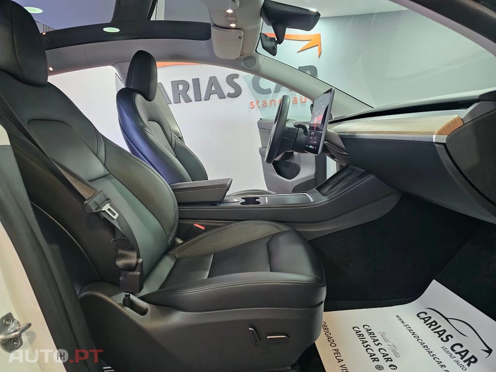 Tesla Model Y Long Range Dual Motor
