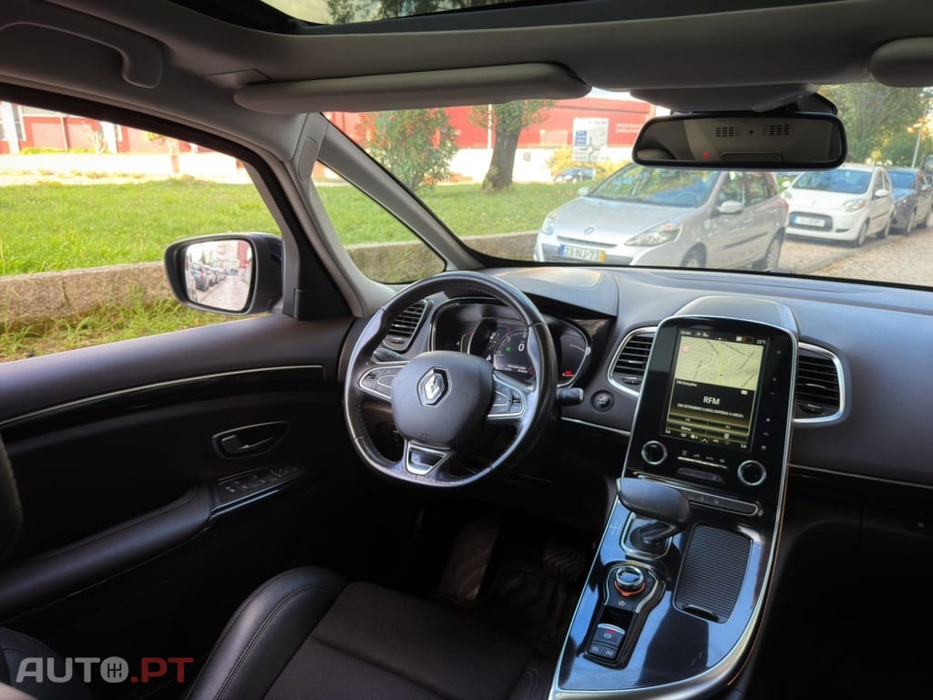 Renault Espace 2.0 dCi Intens 7L EDC