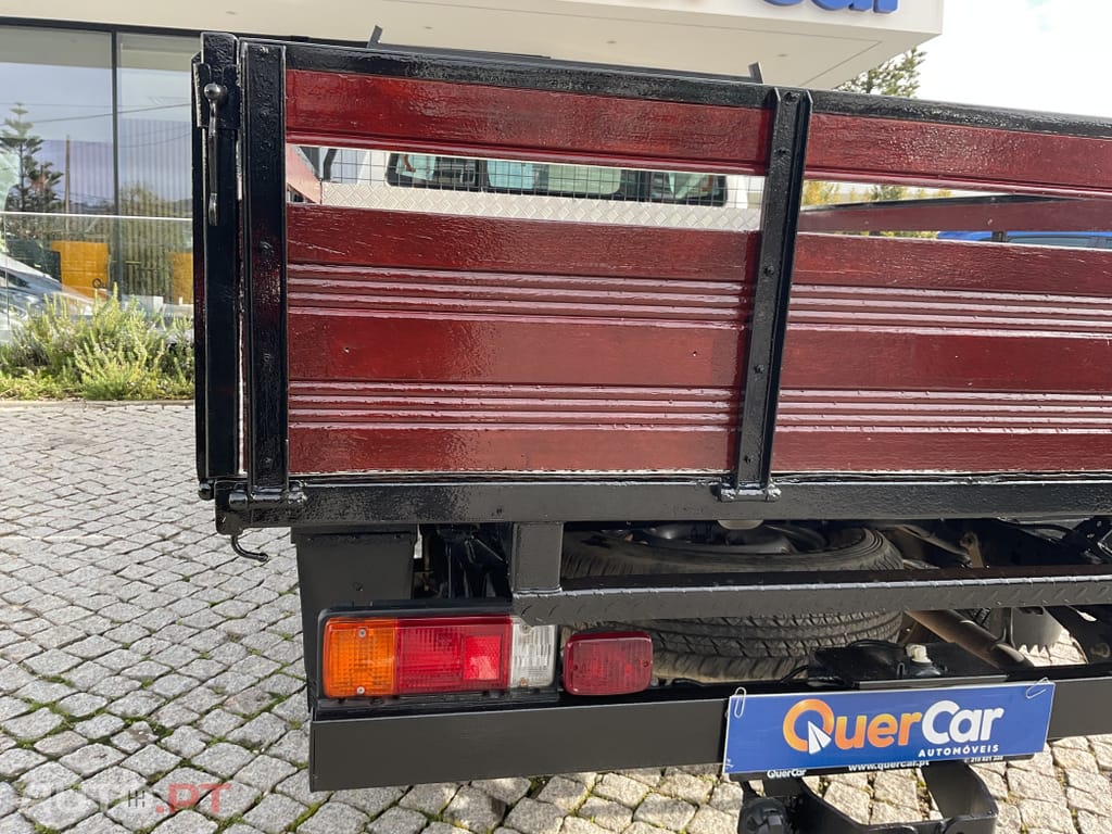 Toyota Hilux 2.4 D-4D 2WD CE