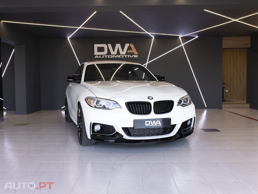 BMW 218 i Coupe Pack M