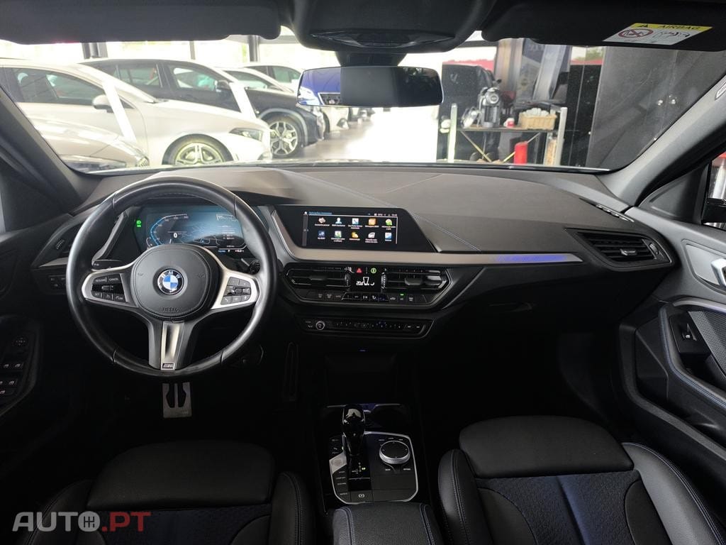 BMW 116 d Pack Desportivo M Auto