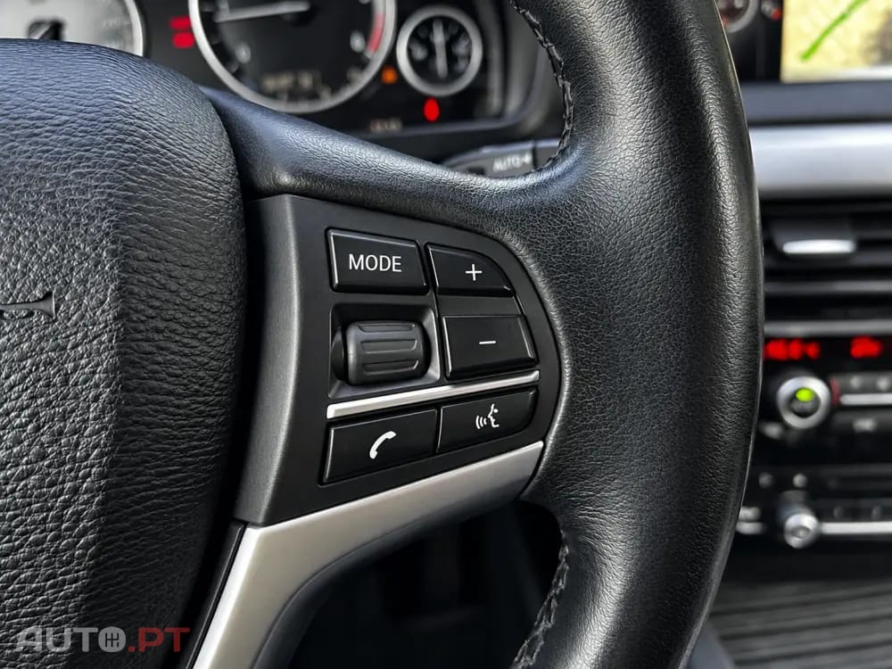 BMW X5 25 d sDrive Comfort 7L