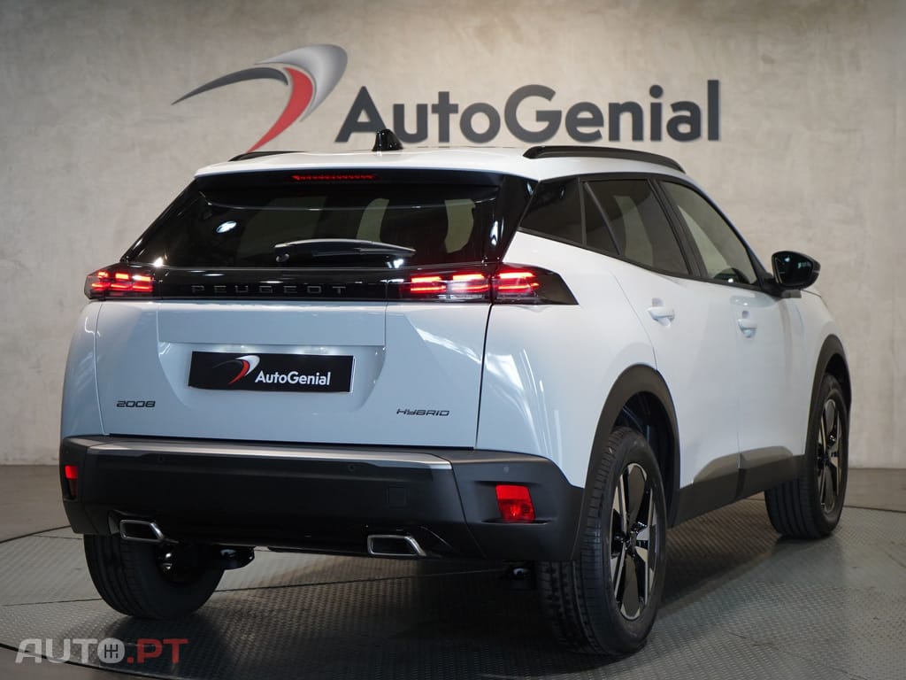 Peugeot 2008 1.2 Hybrid Allure e-DCS6