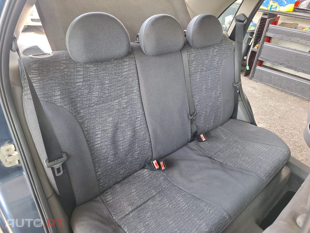 Opel Corsa 1.7 DTi 16V Confort