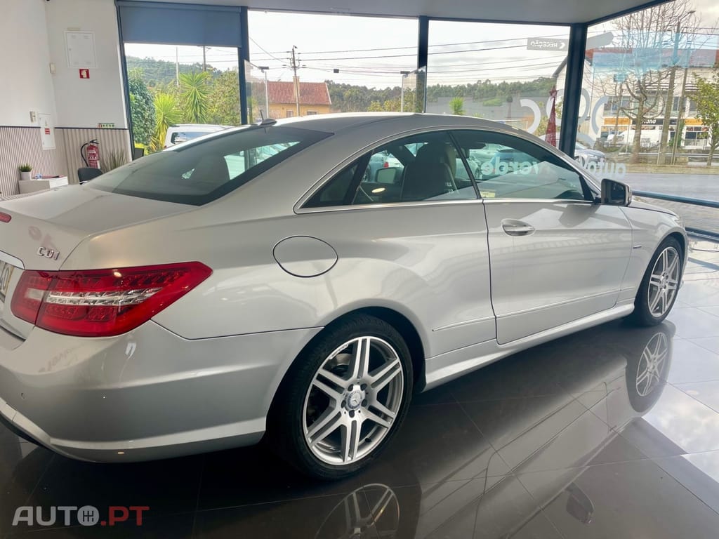 Mercedes-Benz E 250 CDi Avantgarde BlueEfficiency Auto.