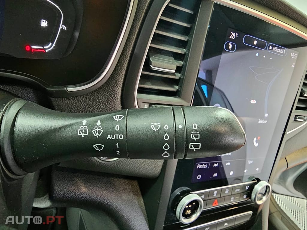 Renault Mégane Sport Tourer 1.5 Blue dCi Intens EDC