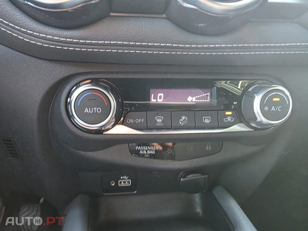 Nissan Juke 1.0 DIG-T N-Connecta