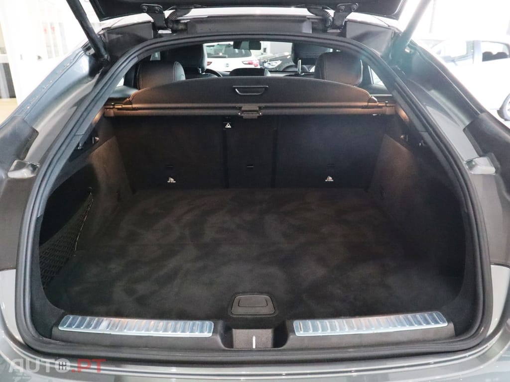 Mercedes-Benz GLC 300 de Coupé 4Matic AMG