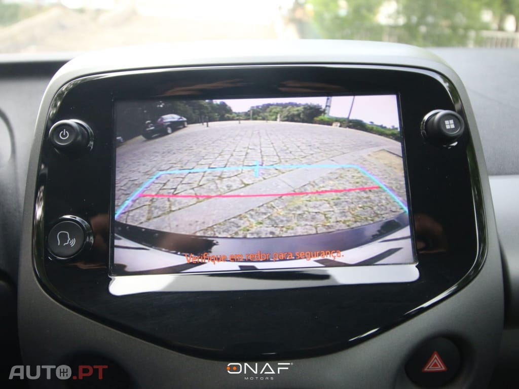 Toyota Aygo X 1.0 VVT-i X-Play