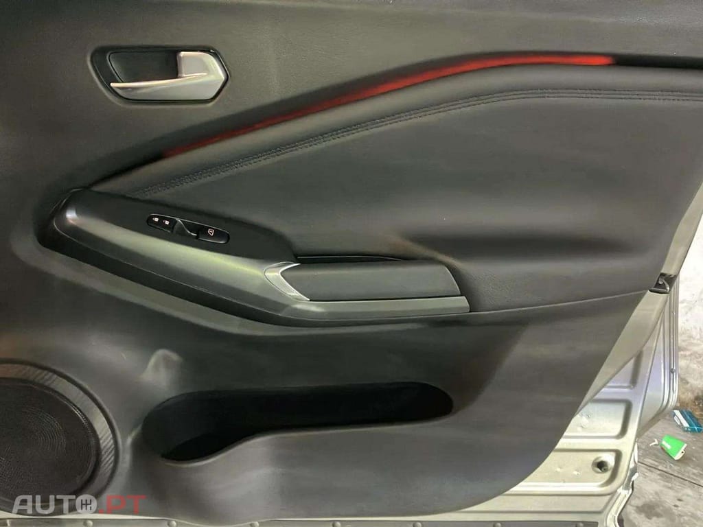 Nissan Juke 1.0 DIG-T N-Connecta