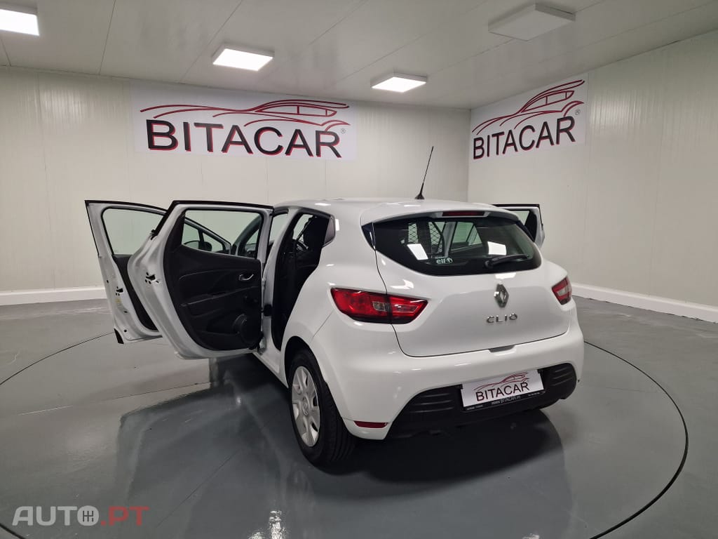 Renault Clio SOCIETE 1.5 DCI ZEN IVA DEDUTIVEL