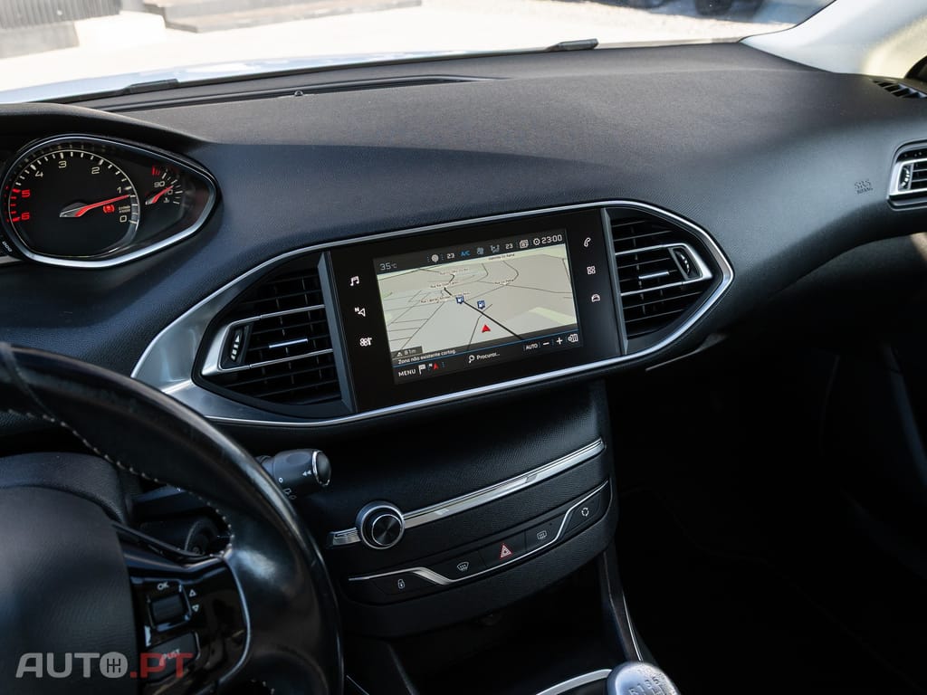 Peugeot 308 SW BlueHDi 130 Stop & Start Allure