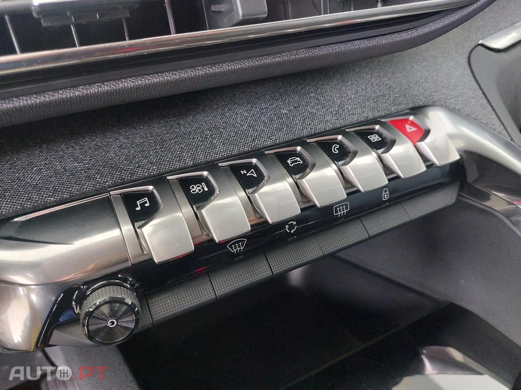 Peugeot 3008 1.5 BlueHDi Allure