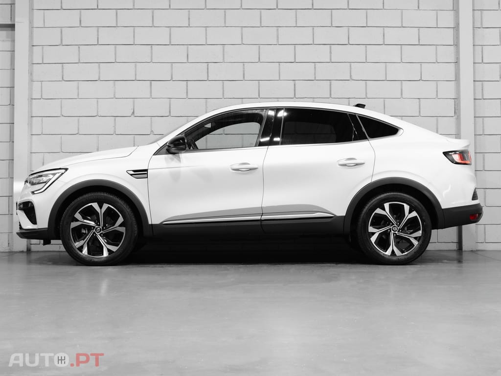 Renault Arkana 1.6 E-Tech Full Hybrid Techno