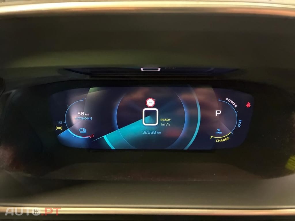 Peugeot E-208 50 kWh Allure Pack