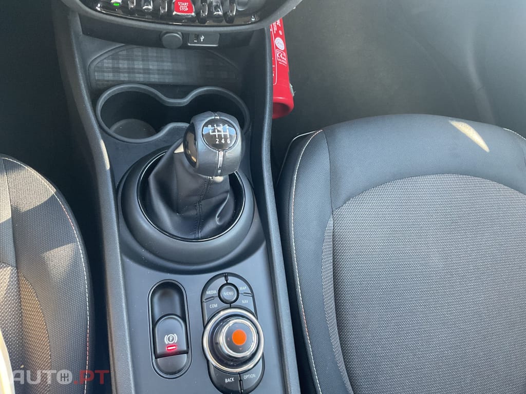 MINI Clubman One D