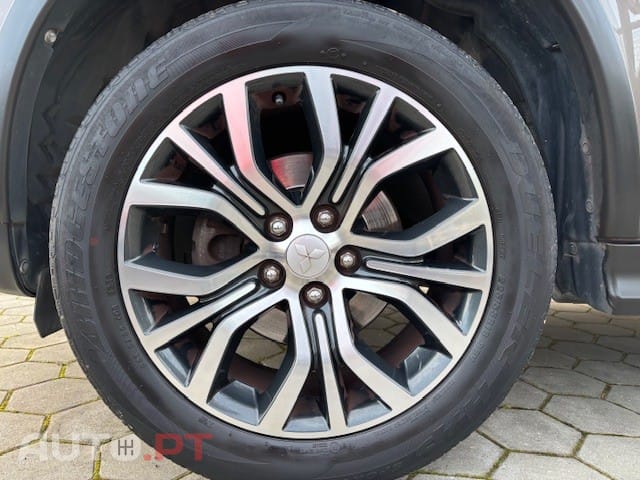 Mitsubishi ASX 1.6 DI-D Instyle Connect Edition