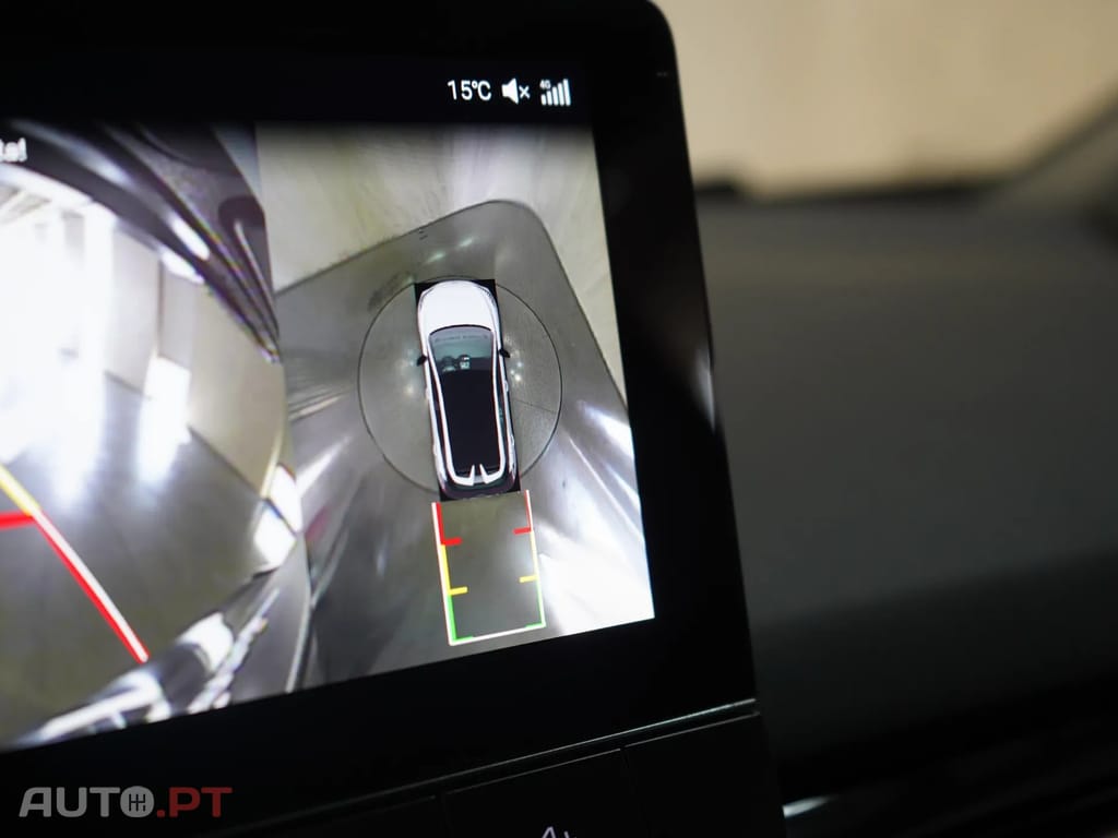 MG MG4 64 kWh Luxury