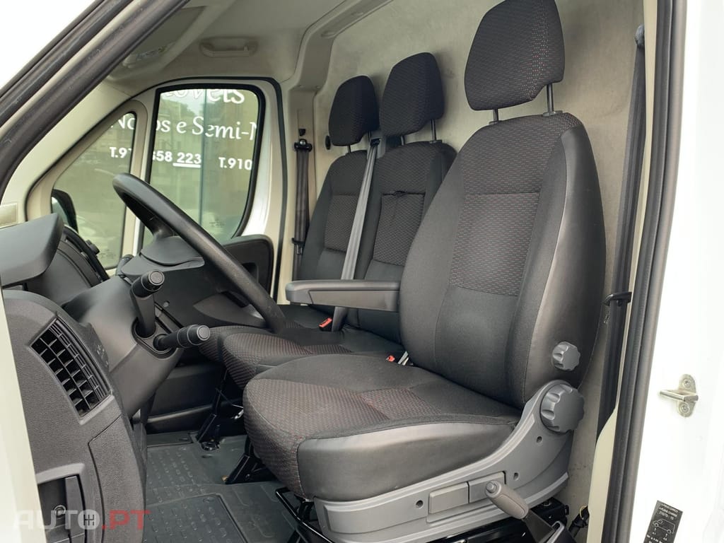 Peugeot Boxer 2.2 BlueHDi 335 L2 CD