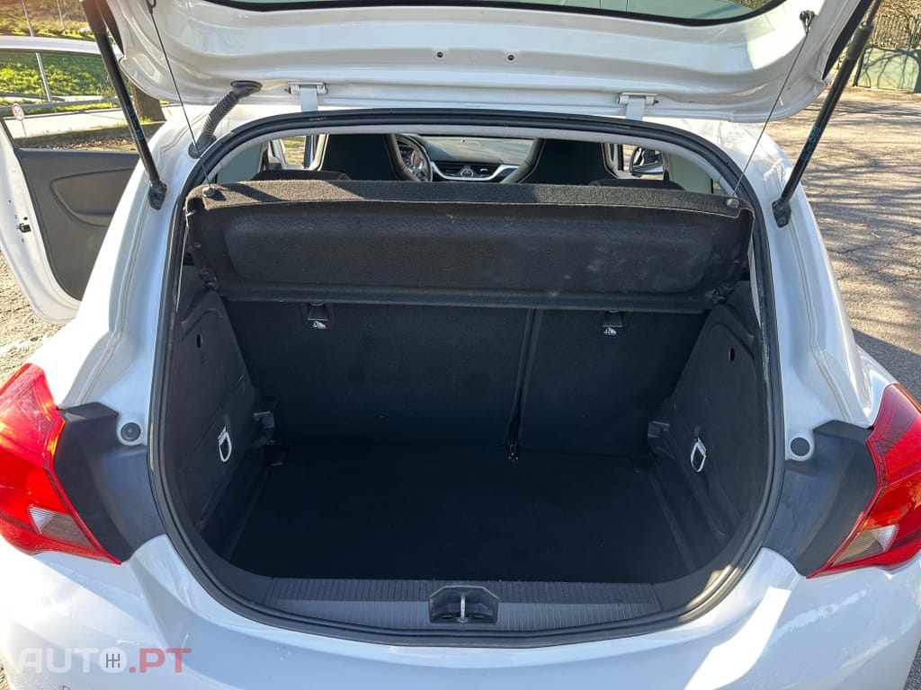 Opel Corsa 1.4 T GSi J18