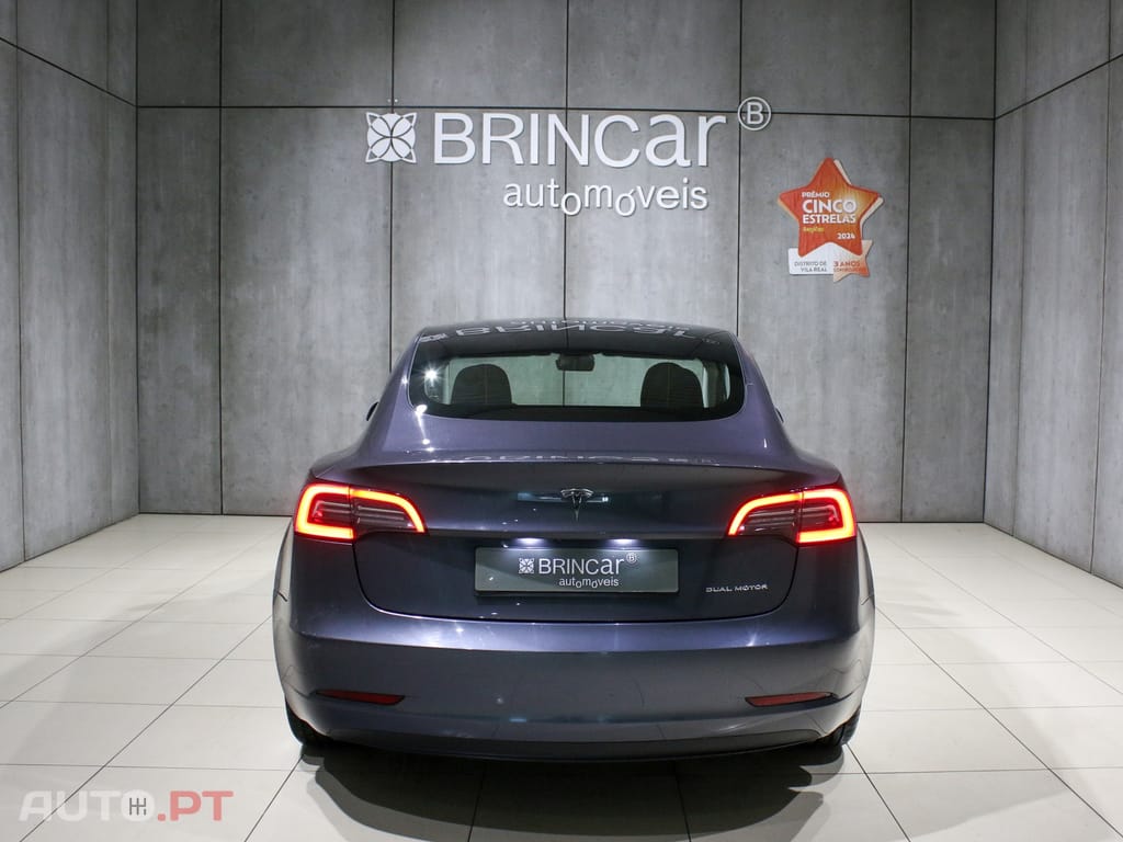 Tesla Model 3 Long Range AWD Dual Motor