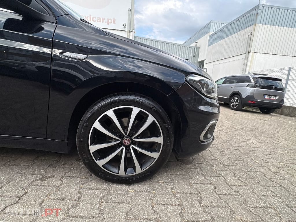 Fiat Tipo 1.3 M-Jet Lounge