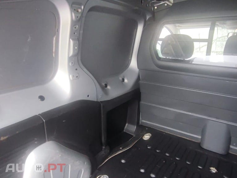 Peugeot Partner 1.6 HDI 3 Lugares