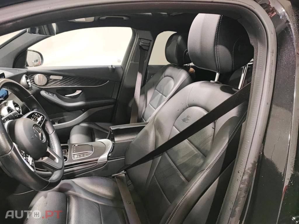 Mercedes-Benz GLC 300 e Coupé 4Matic