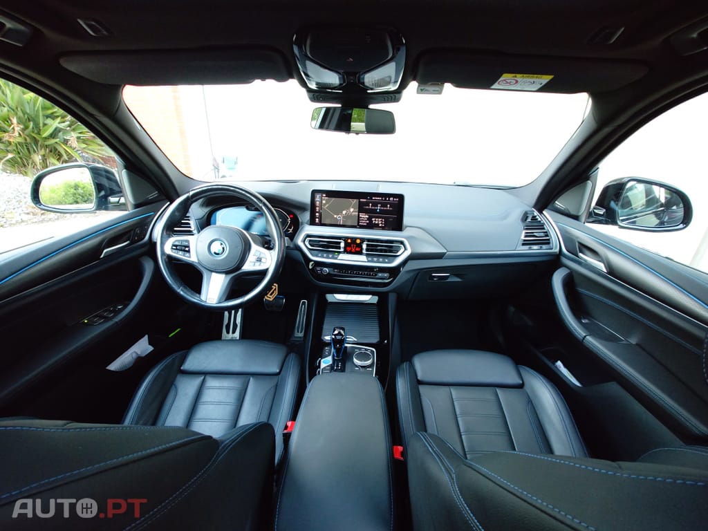 BMW iX3 M Sport Impressive