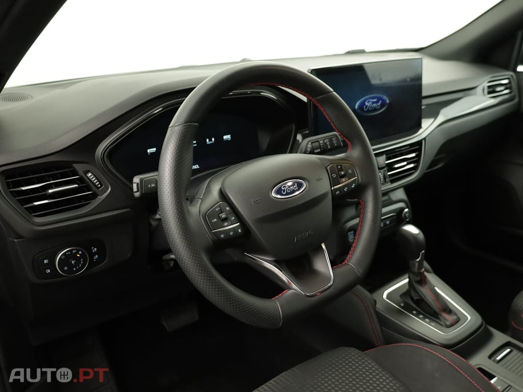 Ford Focus Focus SW 1.0 EcoBoost MHEV ST-Line X Aut. — fotografia 7