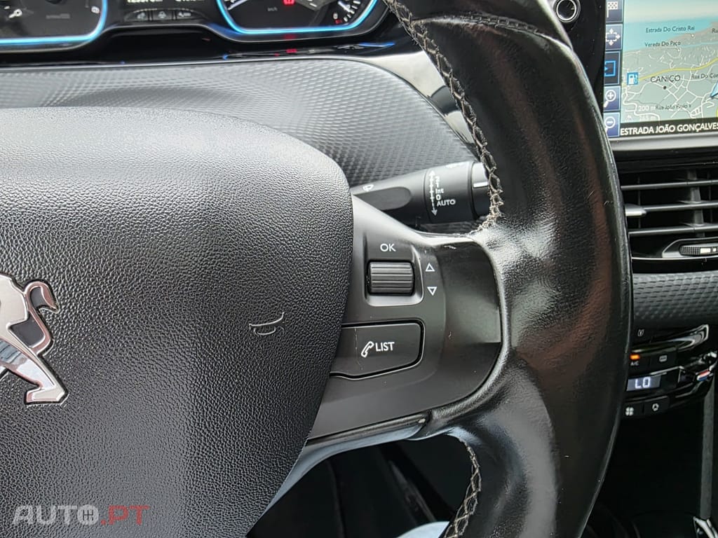 Peugeot 2008 1.6 BlueHDi Allure