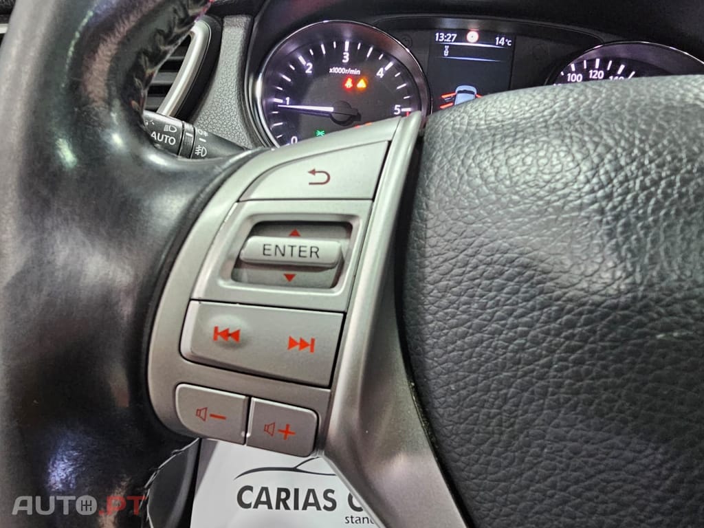 Nissan Qashqai 1.5 dCi N-Connecta