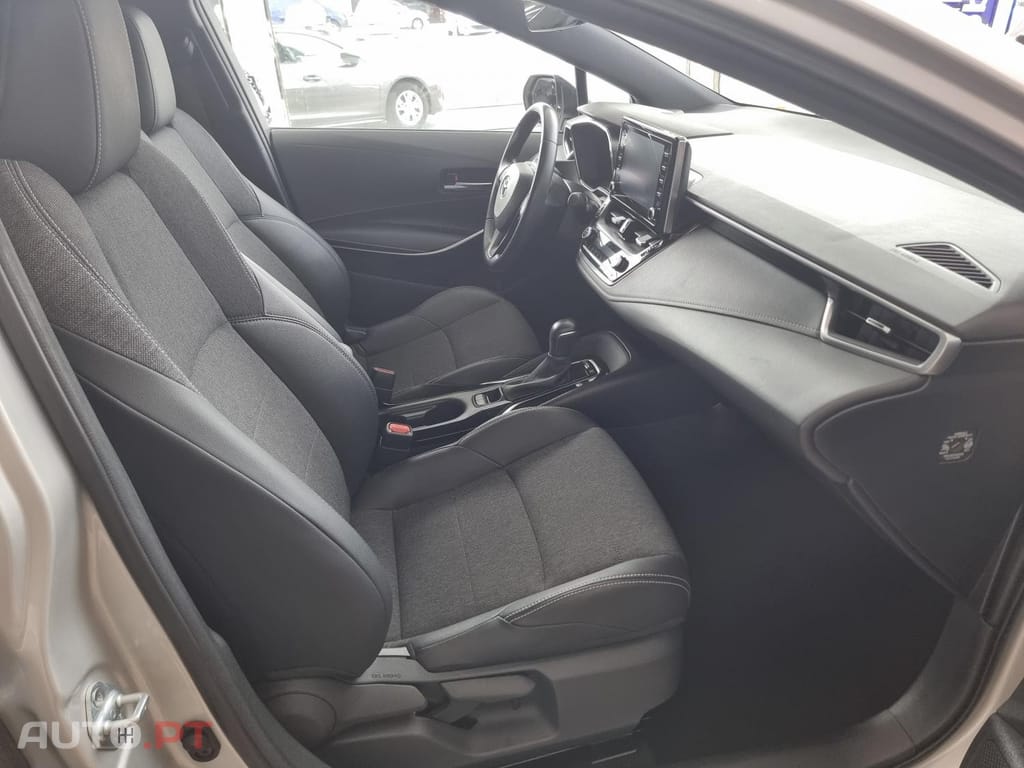 Toyota Corolla 1.8 Hybrid Comfort+P.Sport