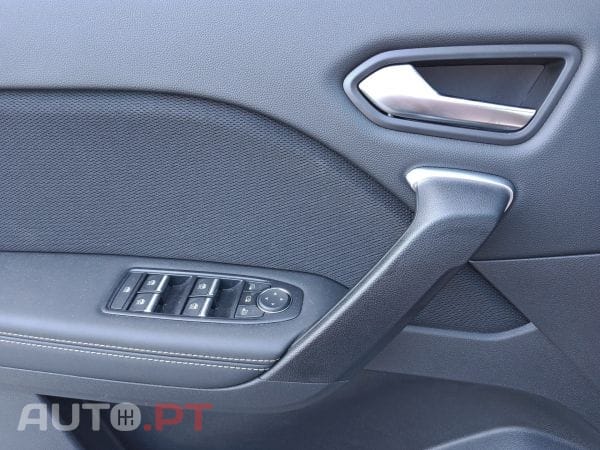 Renault Symbioz E-Tech full hybrid 145 cv iconic