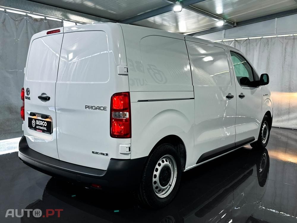 Toyota Proace Electric 50kWh 136cv Business Line