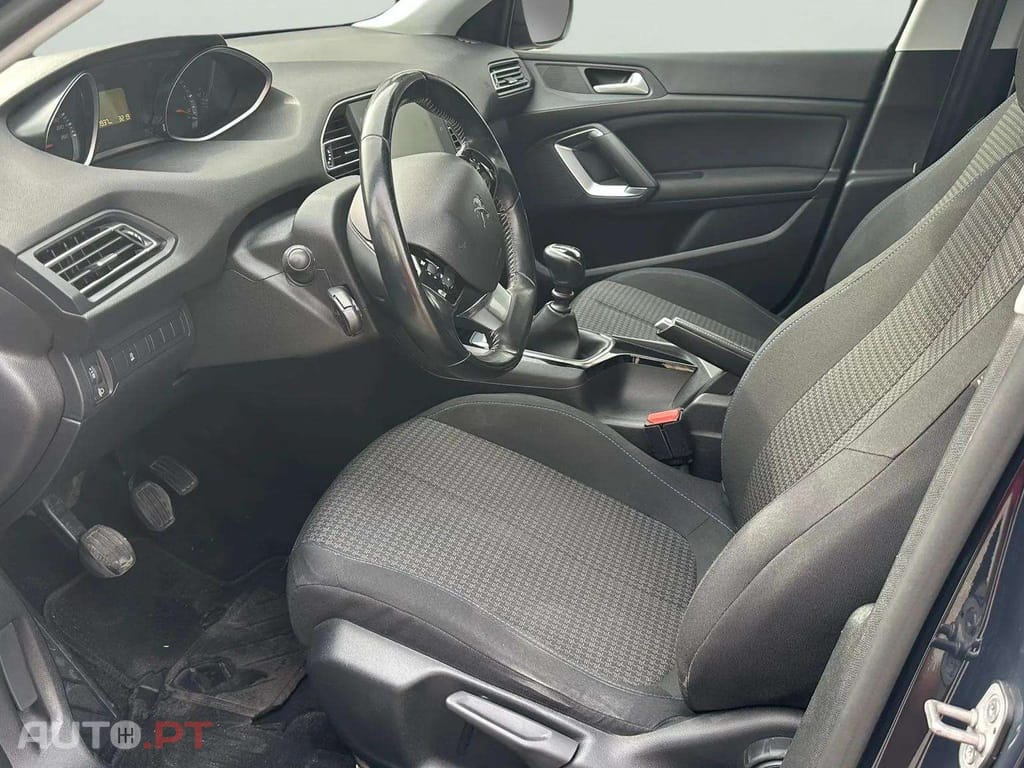 Peugeot 308 SW 1.6 BlueHDi Allure EAT6