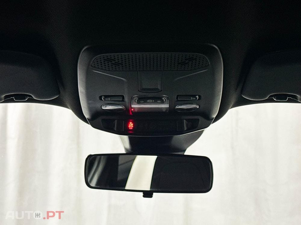 Peugeot 2008 1.2 PureTech Allure Pack