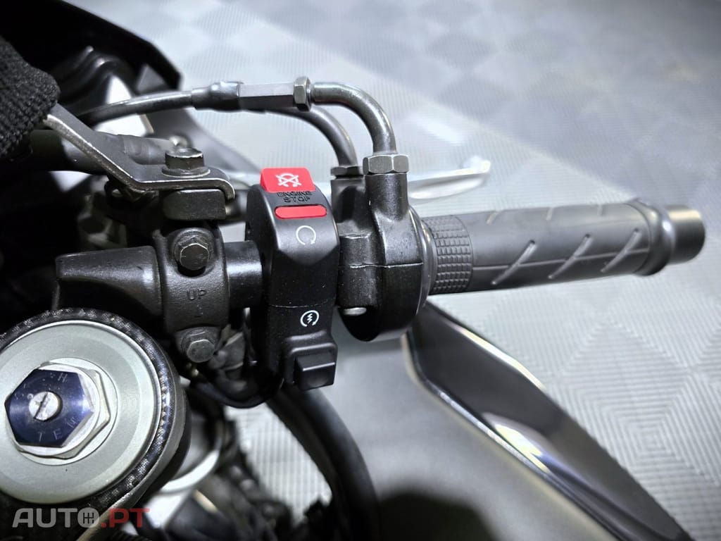 Honda CBR 1000 RR Fireblade
