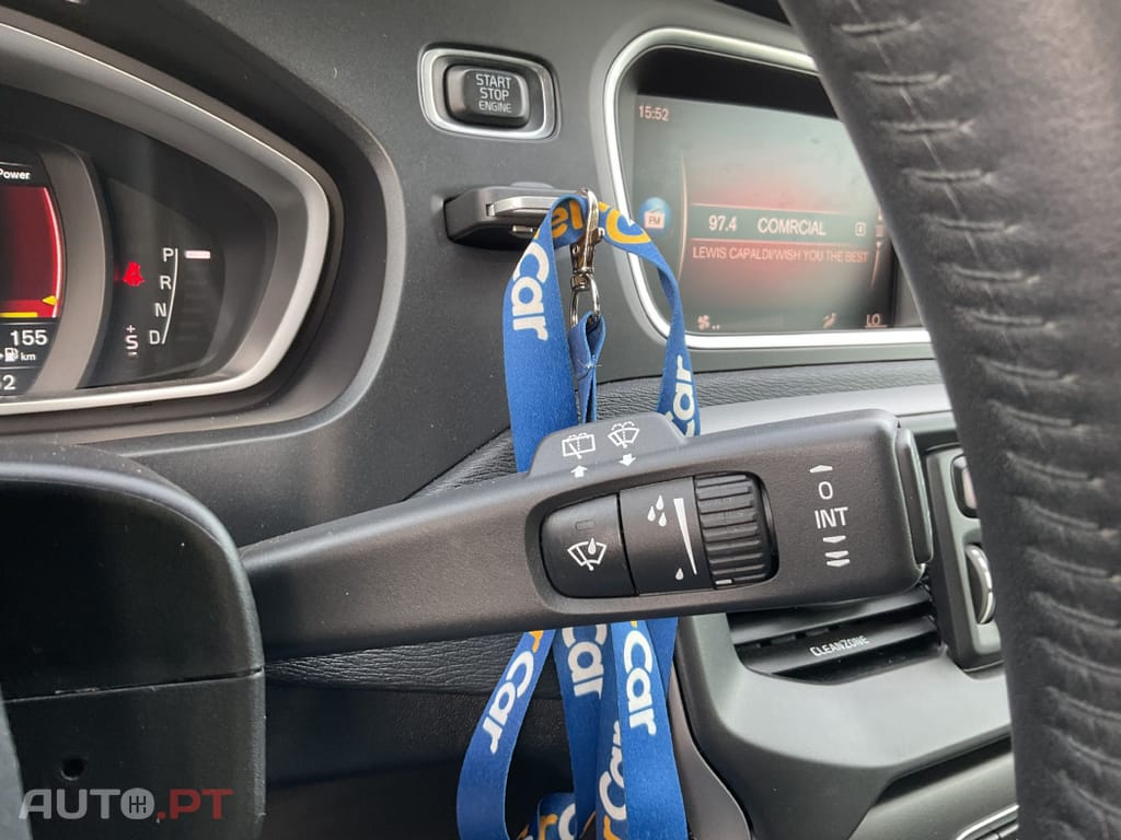 Volvo V40 2.0 D2 Momentum Geartronic
