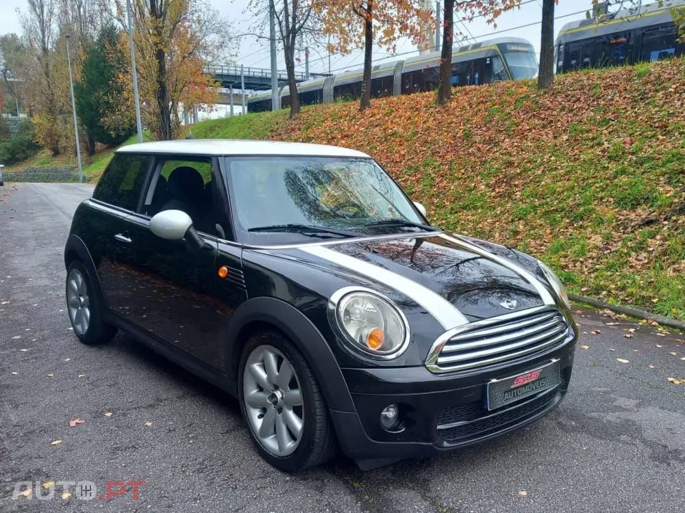 MINI Cooper Cooper D