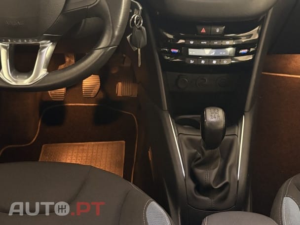 Peugeot 208 82 VTI Allure
