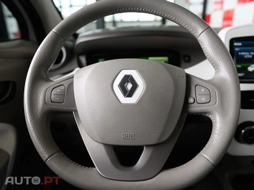 Renault Zoe (c/ Bateria) 41 kwh Intens