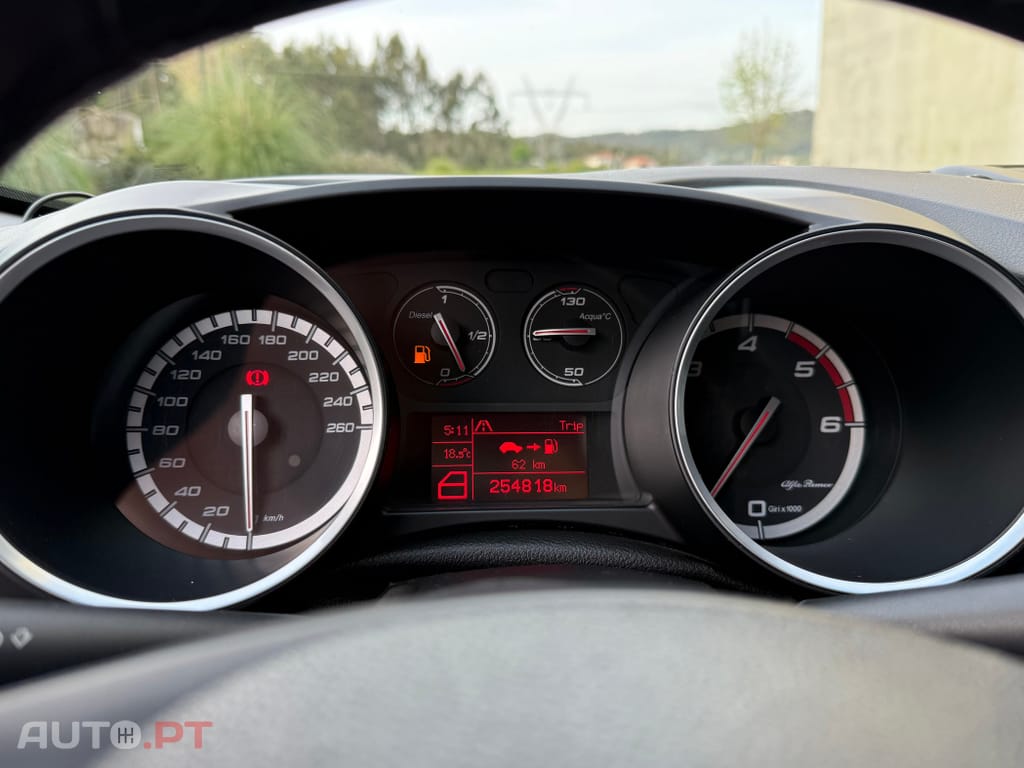 Alfa Romeo Giulietta 1.6 JTDm Distinctive