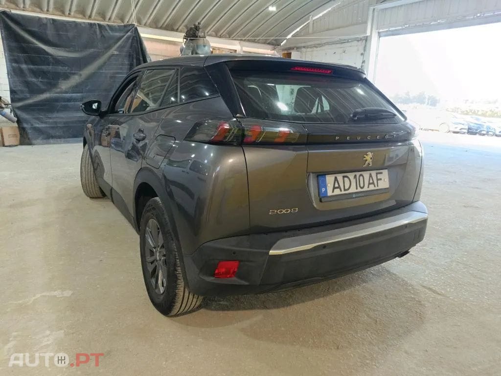 Peugeot 2008 1.2 PureTech Active