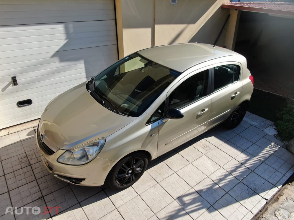 Opel Corsa Cosmo 1.2