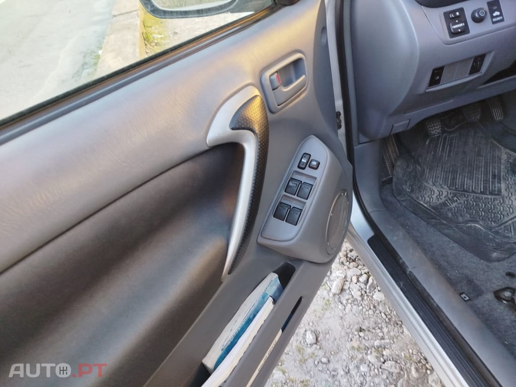 Toyota RAV4 2.0 Pack 2